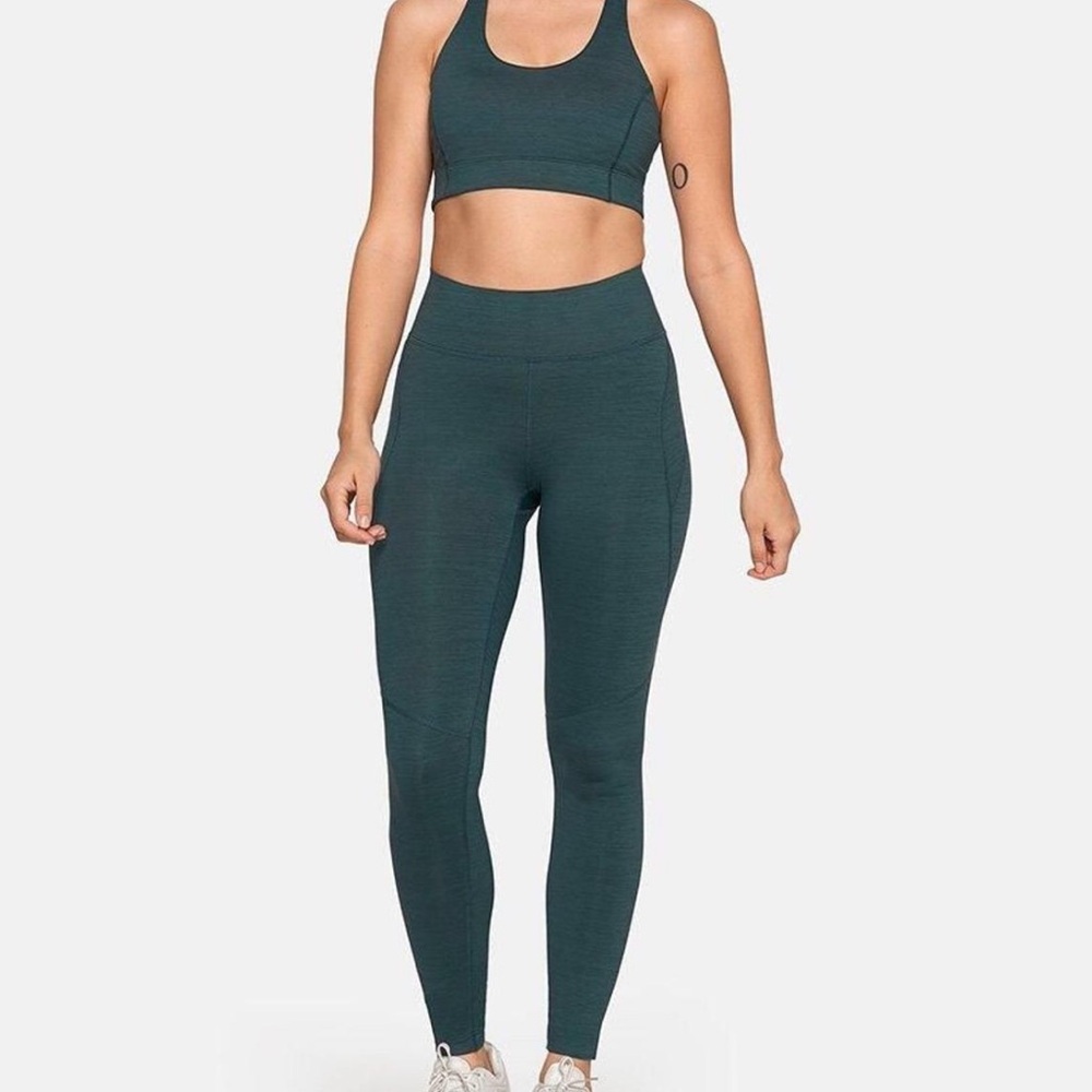Outdoor Voices TechSweat™ Crop Top & Leggings in Evergreen | S